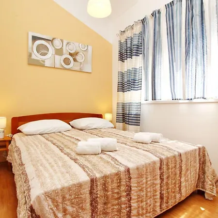 In Mit Eigenem Balkon By Interhome Baška