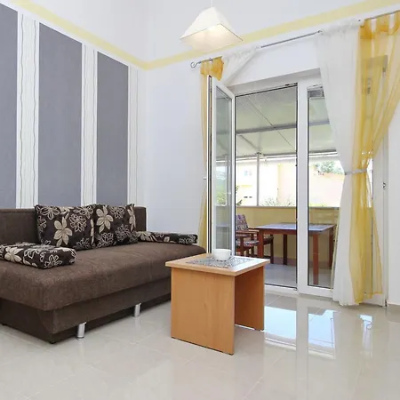 In Mit Eigenem Balkon By Interhome *