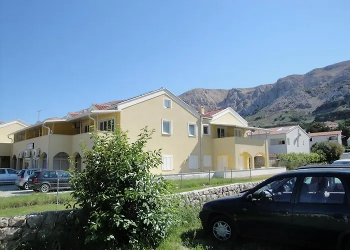 In Mit Eigenem Balkon By Interhome Baška